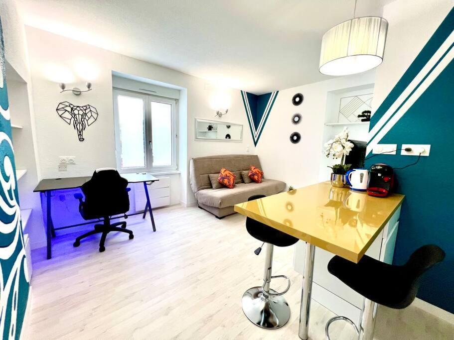 Color Studio - Proche Gare - 2P Belfort Exterior foto